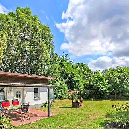 Doppelhaushaelfte Mueritz *